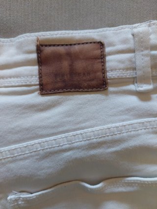 Pantalón corto vaquero Pull&Bear blanco Talla M