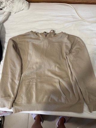 Sudadera con capucha beige