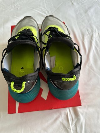 Nike Air Max 2090 Talla 44.5