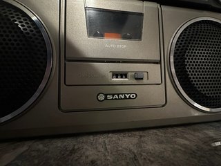 Radio Cassette Sanyo Gris/Plata