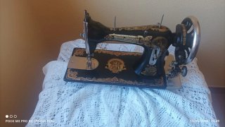 Máquina de coser Fister Rossmann antigua