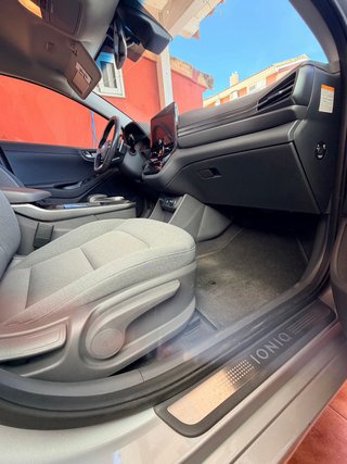 Hyundai IONIQ 2021
