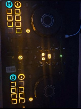 AlphaTheta DDJ-FLX2 Mesa DJ