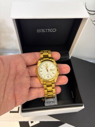 Reloj Seiko 5 Automático Dorado automatico