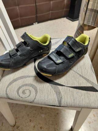 Zapatillas Ciclismo Carretera Negro/Amarillo