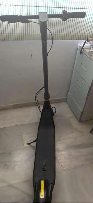 Patinete eléctrico como nuevo con garantía