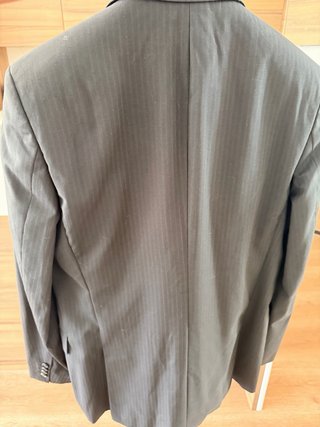 Hugo Boss Traje Negro Rayas Finas