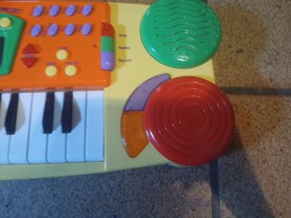 Piano infantil con actividades