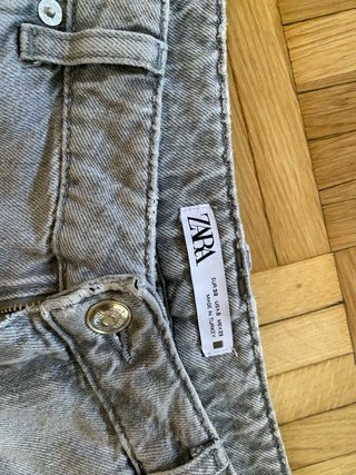 Vaqueros Zara grises anchos mujer