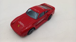 BBUD87 Bburago Porsche 959 1/43, da pulire, sen