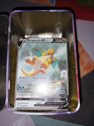 Carta Pokémon Dragonite V 192/203