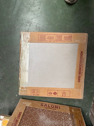 Suelo Saloni Gris 43x43 Cerámica baldosa azulejos