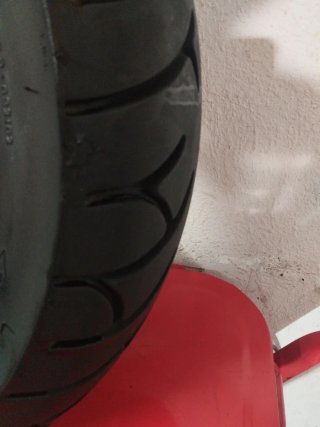Rueda Kymco Super Dink 125