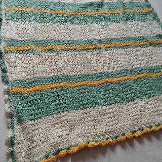 Mantita arrullo bebé crochet