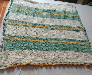 Mantita arrullo bebé crochet