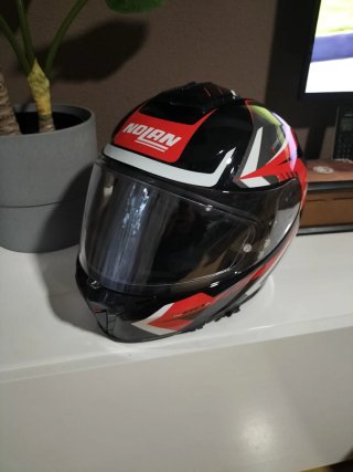 Casco Nolan Negro y Rojo
