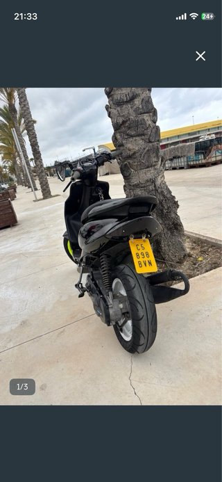 Yamaha Jog RR Negra