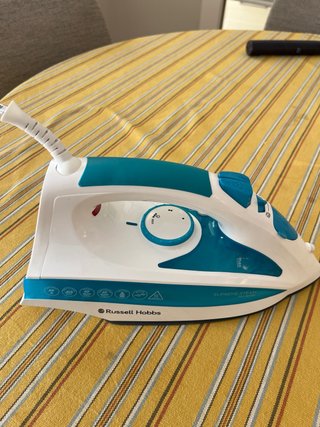 Plancha Russell Hobbs Steam Glide Pro 2600W