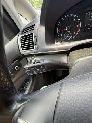 Volkswagen Touran 2011