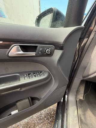 Volkswagen Touran 2011