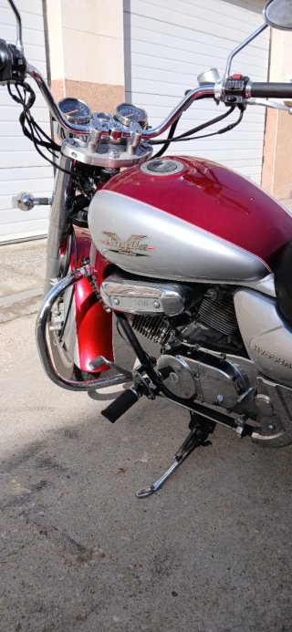 Hyosung Aquila 250 GV - Moto Cruiser