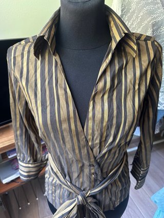 Camisa cruzada rayas doradas y marrones