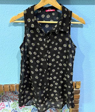 BLUSA SEMI TRANSPARENTE DE PRIMARK MARGARITAS