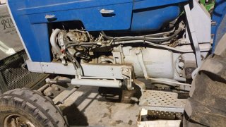 Se vende tractor Ebro 470