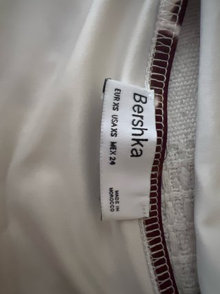 Top Bershka estampado vaca
