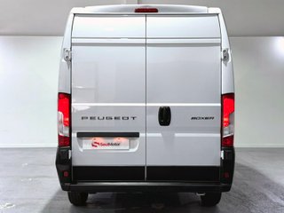 Peugeot Boxer L2H2 Etna 4 plazas 2025