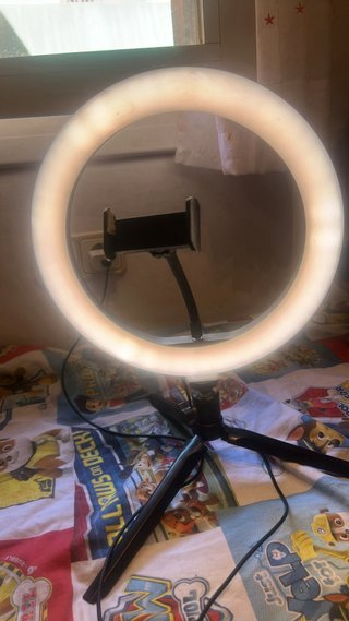 Aro de luz con trípode