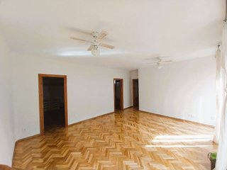 Piso en alquiler en Castillejos en Madrid