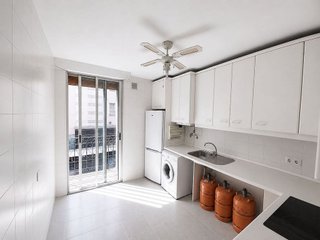 Piso en alquiler en Castillejos en Madrid