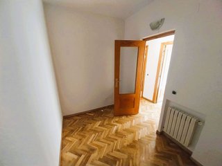 Piso en alquiler en Castillejos en Madrid