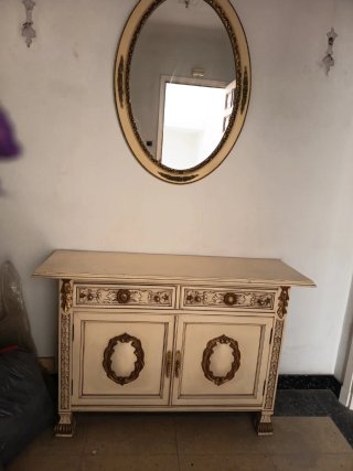 Recibidor Beige y Dorado