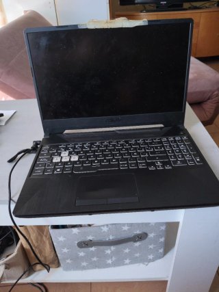 Portátil Asus F15