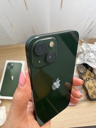 iPhone 13 Verde