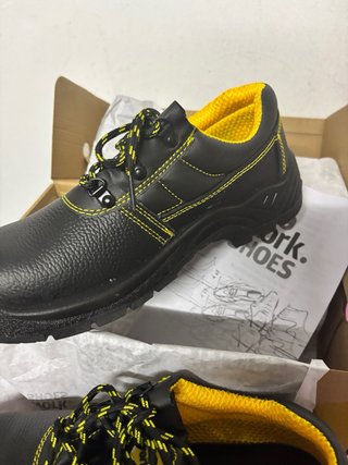 Zapatos de seguridad Bee work negros y amarillos