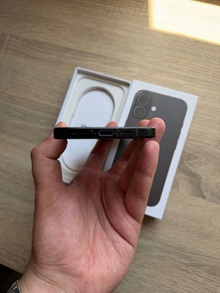 iPhone 16 128GB Negro