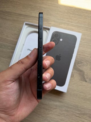 iPhone 16 128GB Negro