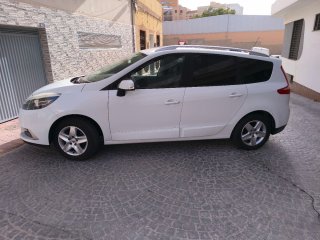 Renault Grand Scenic 2015