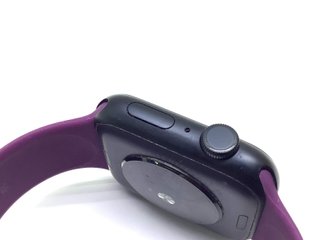 E1204228-0 APPLE APPLE WATCH SE 3 2025 44MM (GPS )