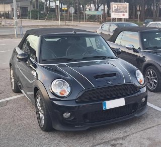 MINI Cabrio 2012