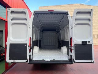 Peugeot Boxer 2021