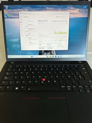 Portátil Lenovo T14 Negro