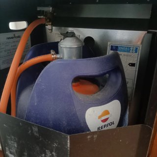 Estufa de butano Nevercold negra