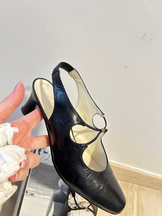 Zapatos negros de tacón