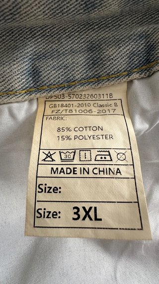 Pantalón vaquero ancho talla grande