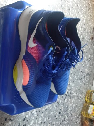 Zapatillas Nike Superrep 42 y Adidas 40 los 2 x23