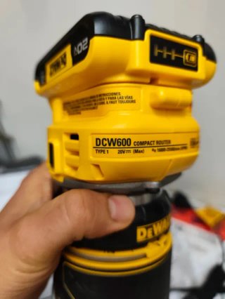 Fresadora DeWalt DCW600 Brushless 20V